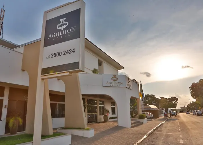 Agulhon Hotel