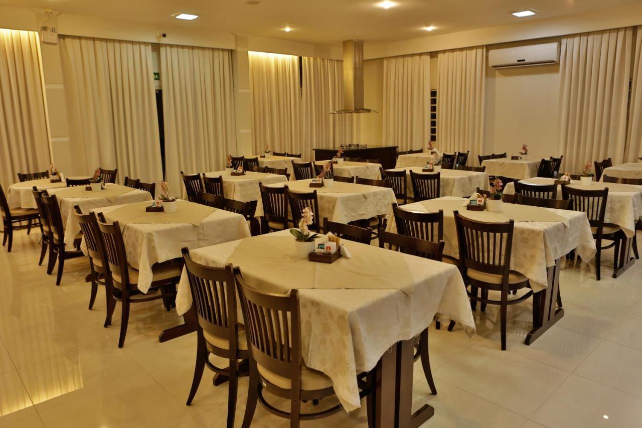 Agulhon Hotel